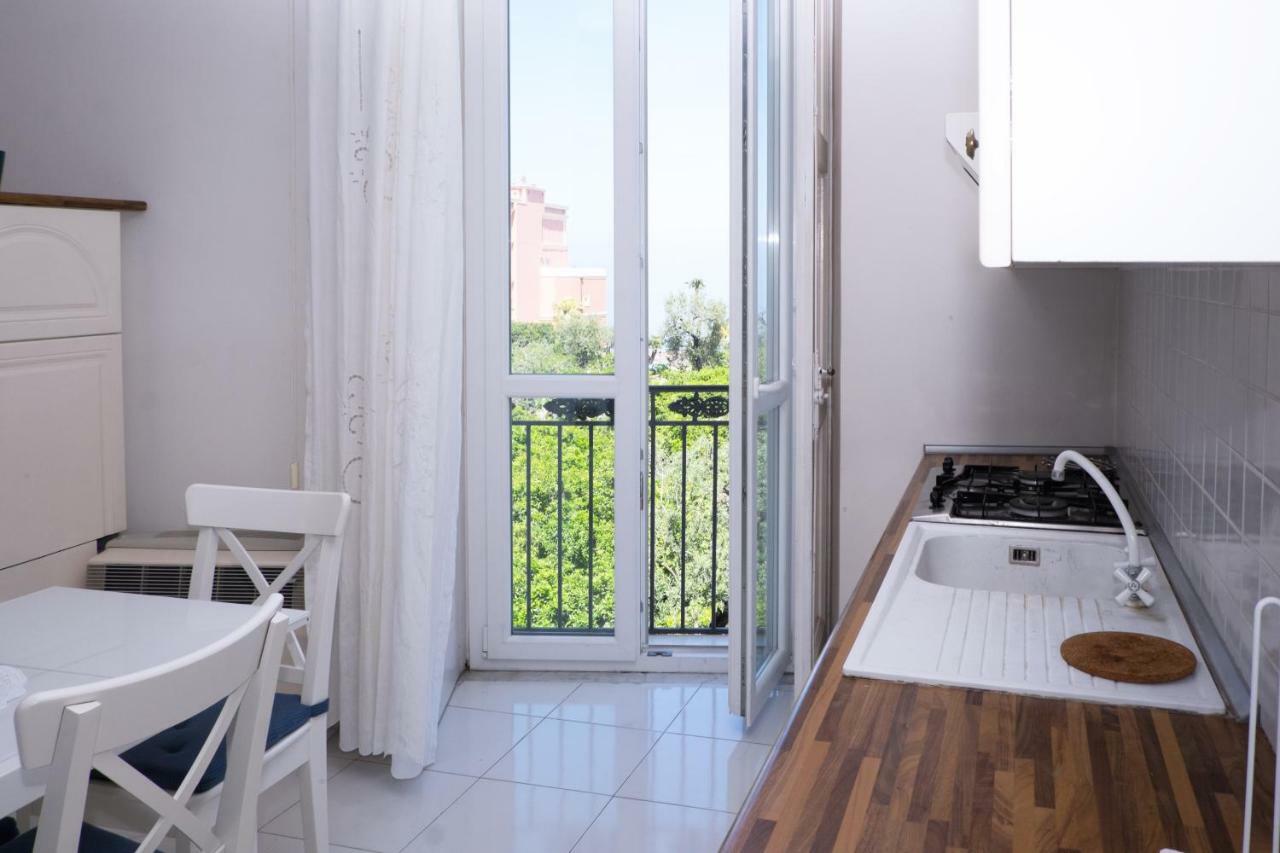 "White Mermaid" - Sorrento Downtown Sea View Apartment Экстерьер фото