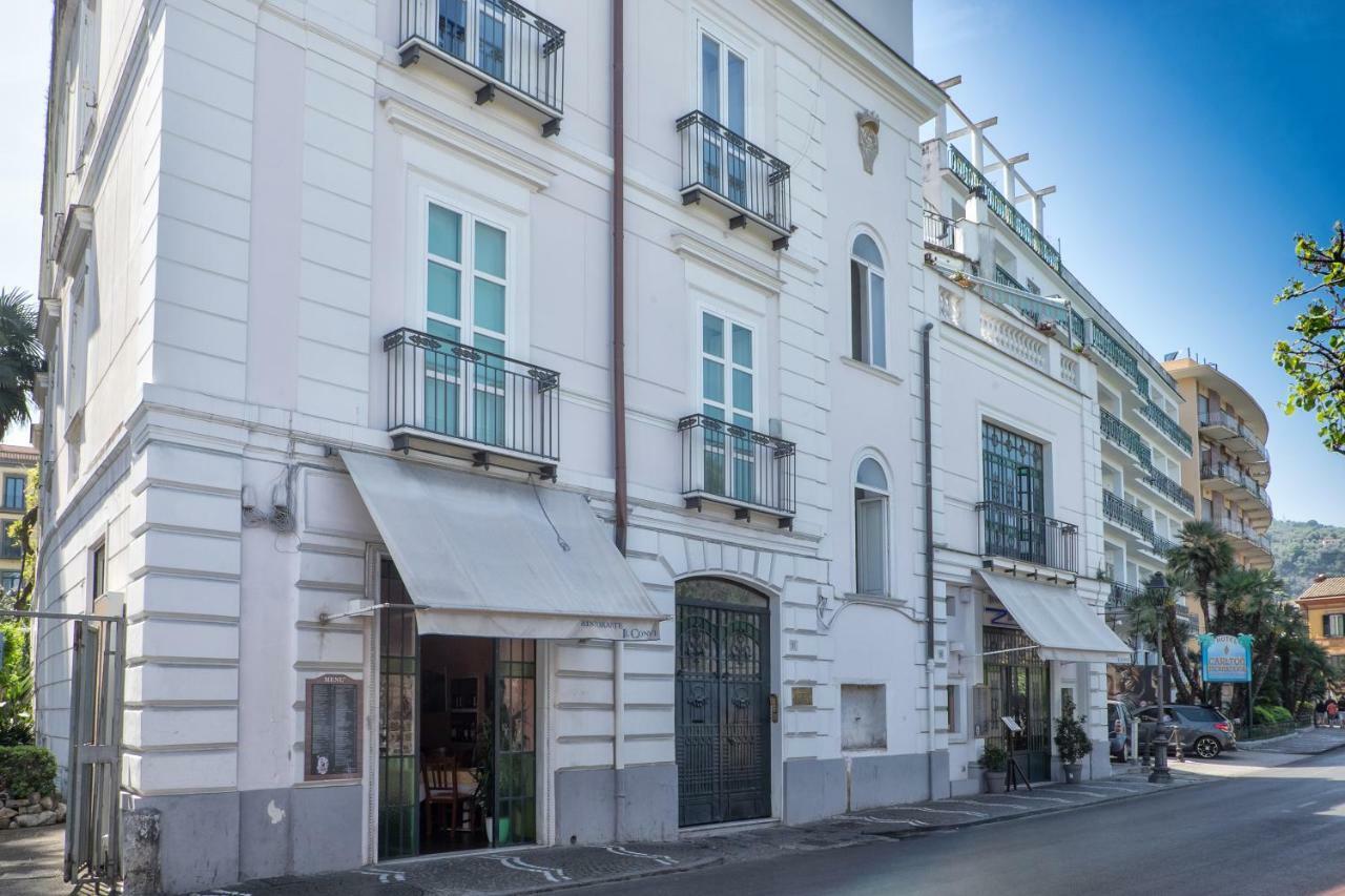 "White Mermaid" - Sorrento Downtown Sea View Apartment Экстерьер фото