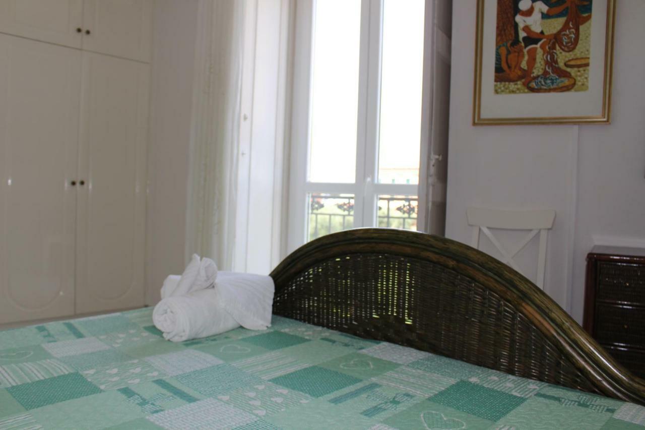 "White Mermaid" - Sorrento Downtown Sea View Apartment Экстерьер фото